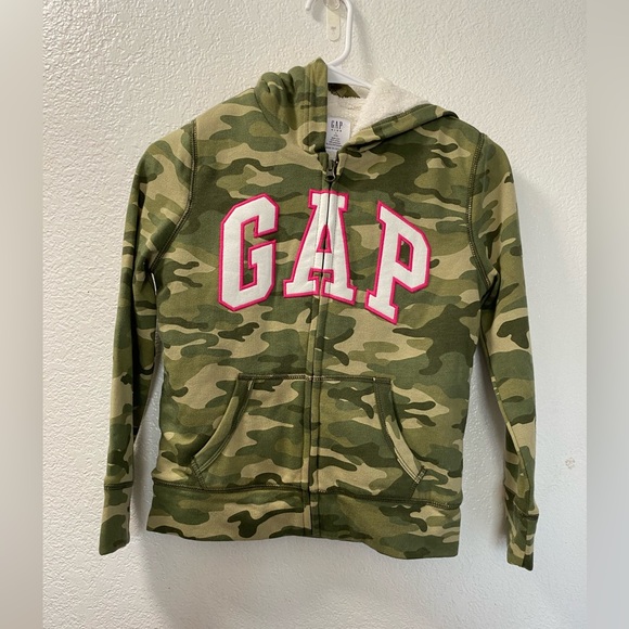 New Girls Gap sweater - Picture 2 of 4